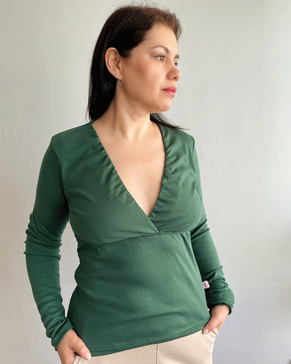T-SHIRT ESCOTE CORAZON VERDE MUSGO