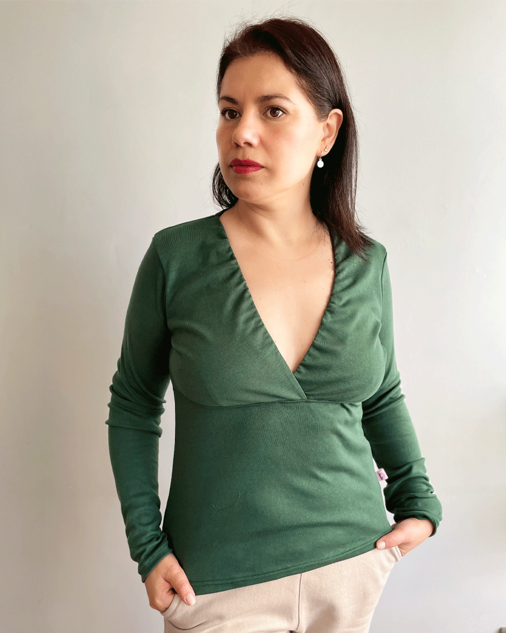 T-SHIRT ESCOTE CORAZON VERDE MUSGO
