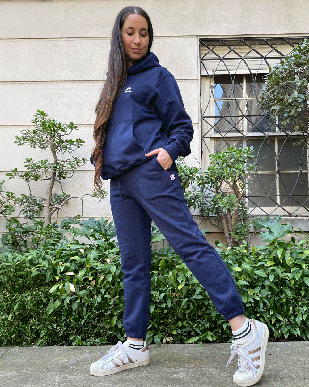 JOGGER TOBILLO ANGOSTO AZUL NAVY