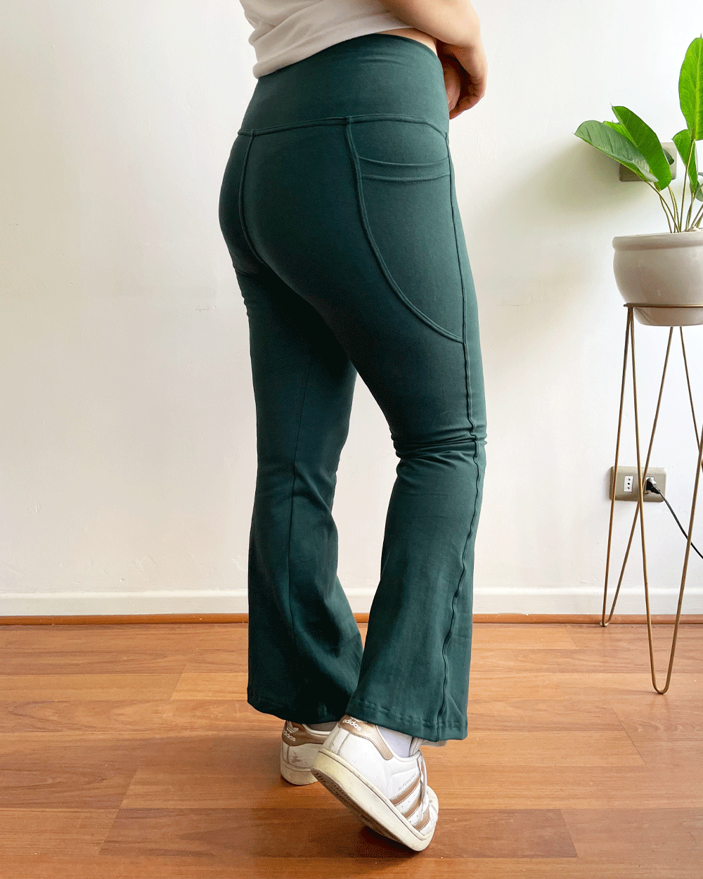 LEGGINS FLARE VERDE MUSGO