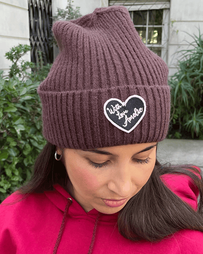 GORRO DE LANA WITH LOVE CHOCOLATE