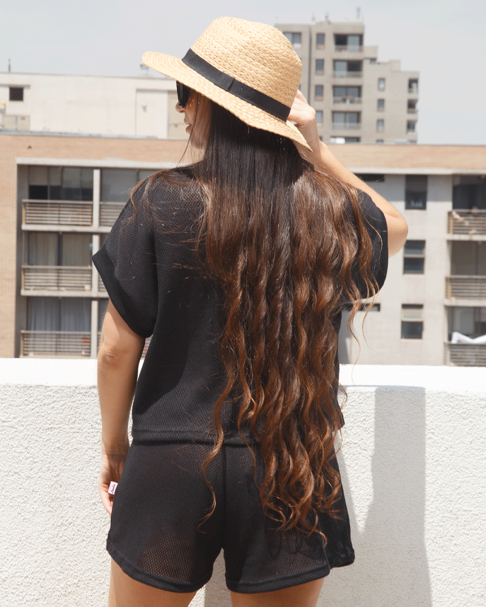 POLERA PLAYA NEGRO